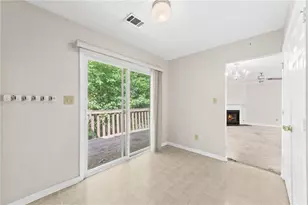 1041 Plantation Way NW, Kennesaw, GA 30144 - Photo 12