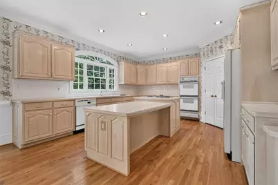 6211 Blackberry Hill, Peachtree Corners, GA 30092 - Photo 12