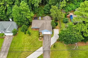 117 River Oaks Dr, Woodstock, GA 30188 - Photo 2