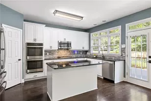 1010 River Mist Dr, Suwanee, GA 30024 - Photo 16