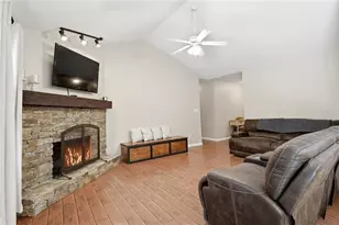 5480 Amber Cove Way, Flowery Branch, GA 30542 - Photo 4