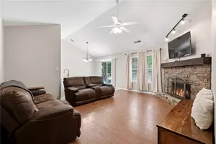 5480 Amber Cove Way, Flowery Branch, GA 30542 - Photo 2