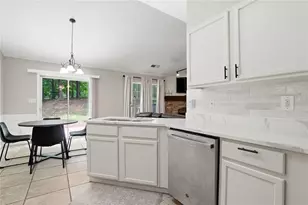 5480 Amber Cove Way, Flowery Branch, GA 30542 - Photo 8