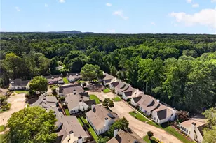140 Victoria Way, Roswell, GA 30075 - Photo 36