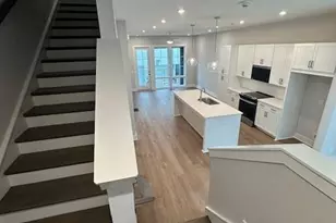 989 Bibbs Circle NW, Atlanta, GA 30318 - Photo 10