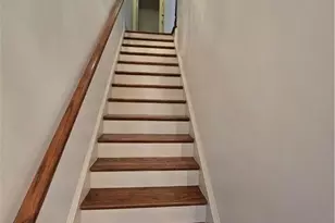 10330 Dashiell Ct, Alpharetta, GA 30022 - Photo 2