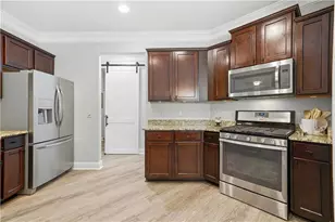302 Spence Cir, Ball Ground, GA 30107 - Photo 14