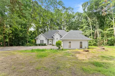 393 Brookwood Drive, Lavonia, GA 30553 - Photo 4
