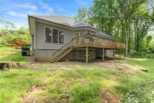 393 Brookwood Dr, Lavonia, GA 30553 - Photo 28