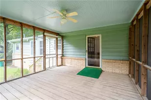 2685 Ashworth Lake Rd, Snellville, GA 30078 - Photo 2