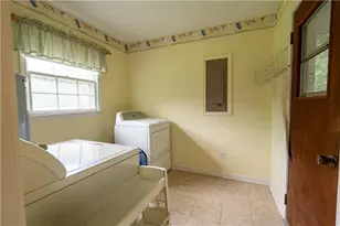 2685 Ashworth Lake Rd, Snellville, GA 30078 - Photo 6