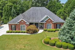 1847 Tribble Crest Dr, Lawrenceville, GA 30045 - Photo 4
