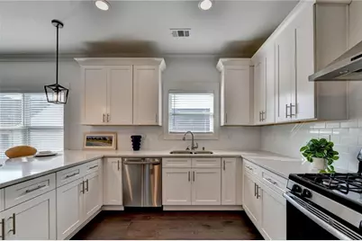 45 Sudderth Street, Buford, GA 30518 - Photo 10
