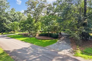 223 Cathy Ann Ln NW, Marietta, GA 30064 - Photo 24