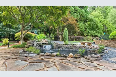 223 Cathy Ann Lane NW, Marietta, GA 30064 - Photo 4