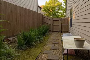 1325 Little Hampton Dr, Lawrenceville, GA 30045 - Photo 30