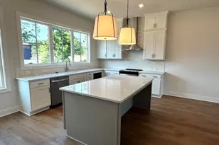 2688 Mackintosh Ct, Brookhaven, GA 30319 - Photo 6
