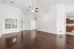 955 City Park Dr, McDonough, GA 30252 - Photo 2