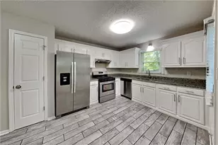 77 Vienna Way, Douglasville, GA 30134 - Photo 4