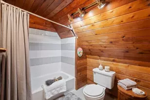 4366 Whiporwill Rd, Gillsville, GA 30543 - Photo 8