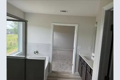 3250 Westgate Park Drive, Loganville, GA 30052 - Photo 8