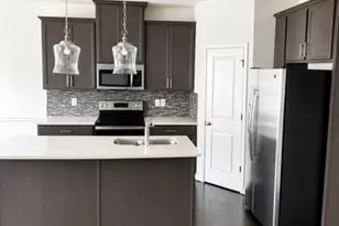 2711 Kemp Ct, Conyers, GA 30094 - Photo 8