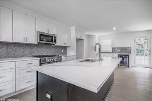 1944 Lashley Ct, Snellville, GA 30078 - Photo 6