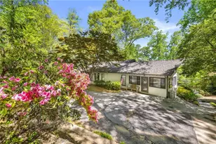 3968 Oak Harbour Dr, Gainesville, GA 30506 - Photo 2