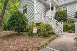 820 Cannon Run, Marietta, GA 30064 - Photo 2