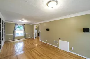 5156 Wentworth Dr, Peachtree Corners, GA 30092 - Photo 16