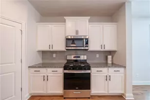 5120 Hillington Wy, Buford, GA 30518 - Photo 14