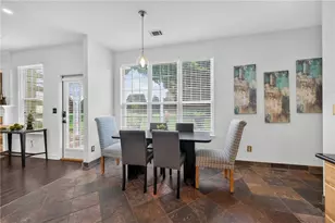 1941 Ashwood Grove Dr, Snellville, GA 30078 - Photo 10