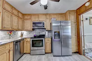 3900 Greystone Ct W, Stone Mountain, GA 30083 - Photo 12
