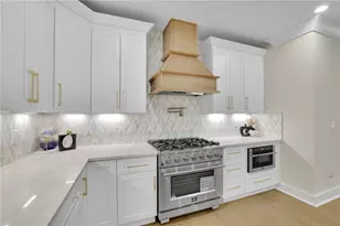 11505 Elkins Rd, Roswell, GA 30076 - Photo 20