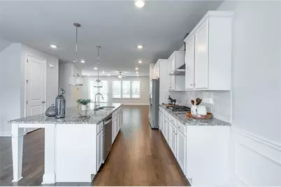 2701 Cedar Pine Way, Doraville, GA 30360 - Photo 8