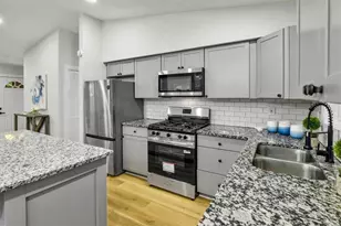 8438 N Pond Dr, Riverdale, GA 30274 - Photo 8