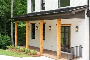 132 Lakeshore Dr NE, Marietta, GA 30067 - Photo 4