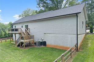 7280 Log Cabin Rd, Cumming, GA 30028 - Photo 8