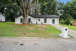 6073 Fieldcrest Dr, Morrow, GA 30260 - Photo 1