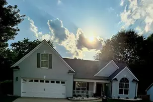 920 Charles Hall Dr, Dacula, GA 30019 - Photo 1