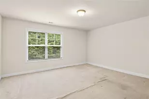 1128 Gateview Dr, Lawrenceville, GA 30046 - Photo 16