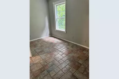 404 Prince Of Wales, Stone Mountain, GA 30083 - Photo 12