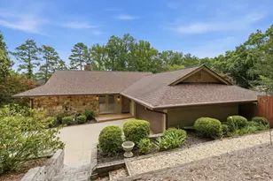 1052 Lakemont Dr, Gainesville, GA 30501 - Photo 10