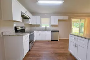 2223 Shamrock Dr, Decatur, GA 30032 - Photo 6