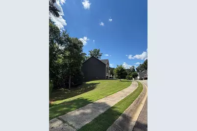 389 White Trillium Drive, Hoschton, GA 30548 - Photo 2