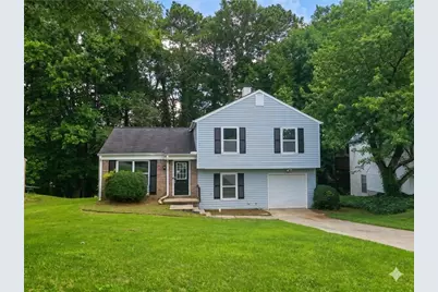 880 Highland Terrace NE, Marietta, GA 30066 - Photo 2