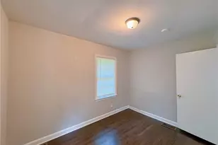 478 Pine Dr, Stone Mountain, GA 30083 - Photo 12