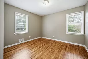 997 Pineglen Dr, Forest Park, GA 30297 - Photo 12