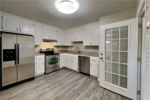 2426 Emberwood Ct NW, Kennesaw, GA 30152 - Photo 4