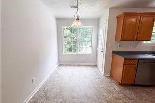 6524 Alford Way, Lithonia, GA 30058 - Photo 10